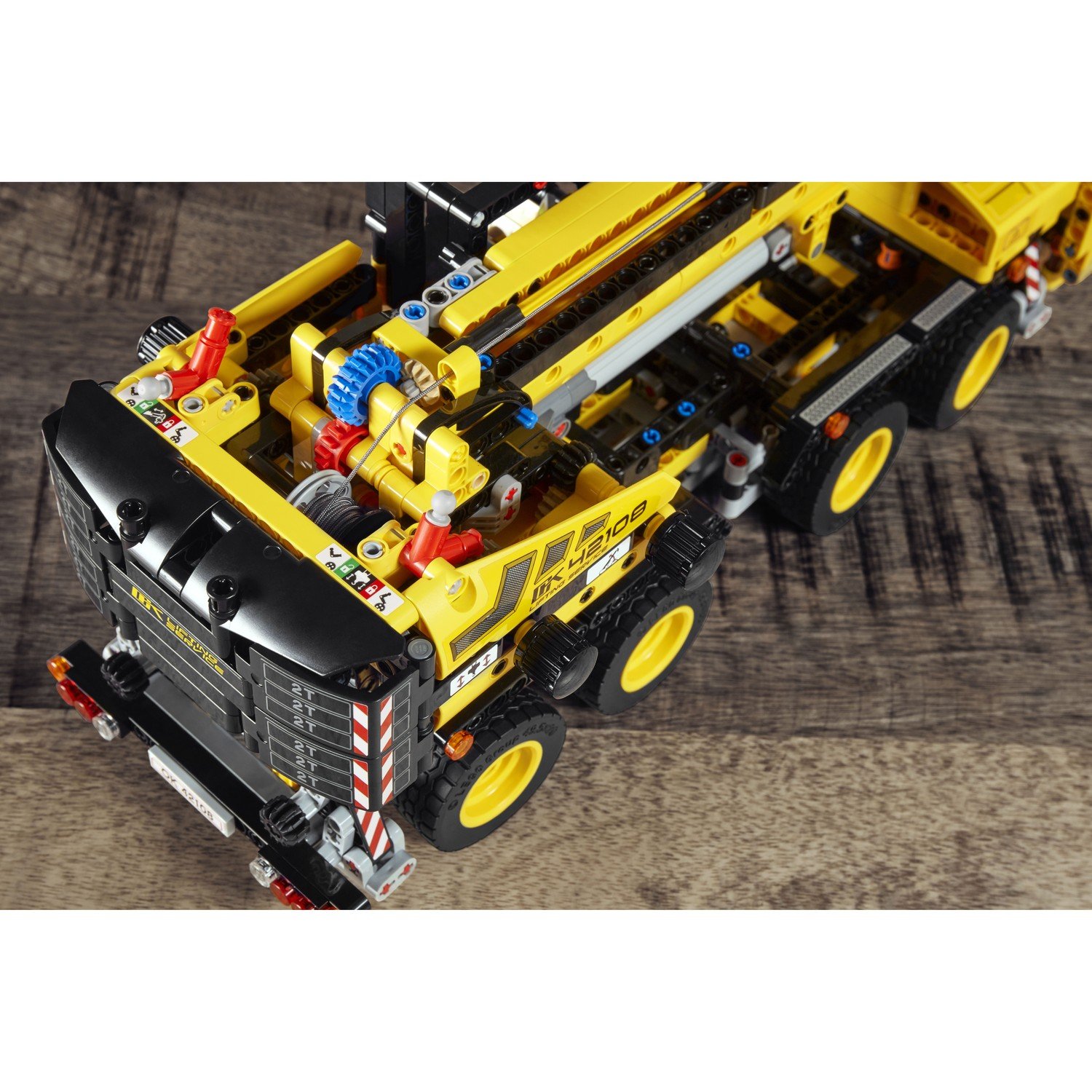 Обзор конструктора Lego Technic 42108 Мобильный кран